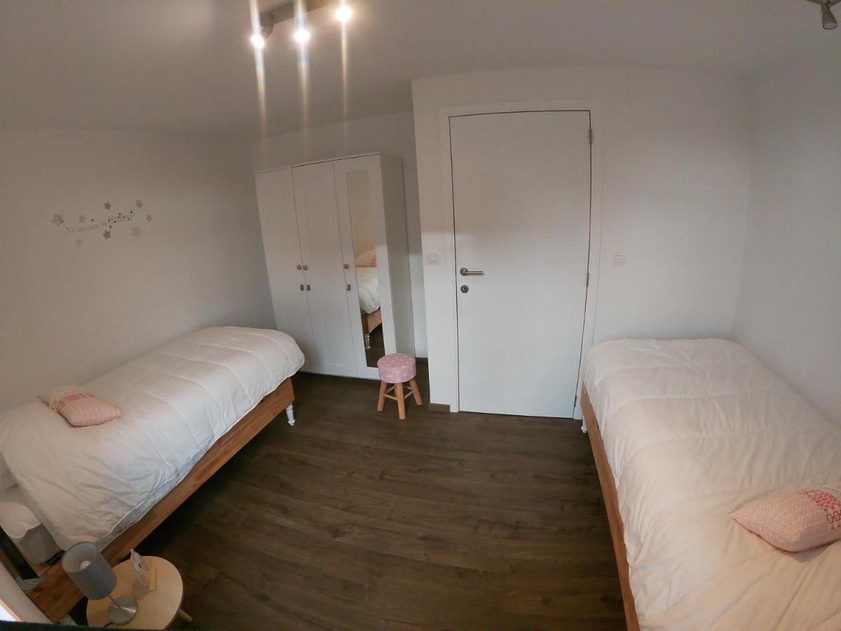 Au Pied Du Hetre Villa Tournai Bagian luar foto